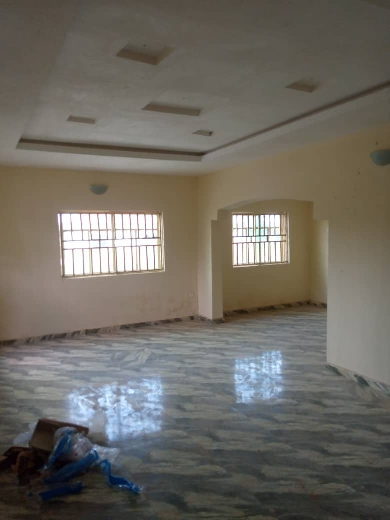  3 Bedroom Flat